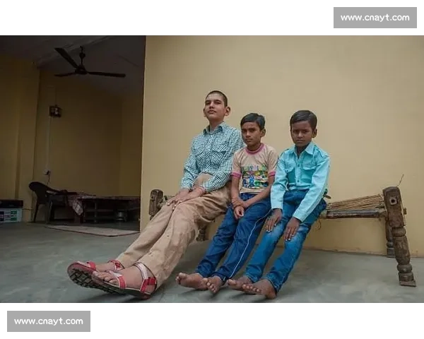 印度 8 岁男孩身高 1.98 米创吉尼斯纪录，基因与运动成就 “小巨人” 传奇