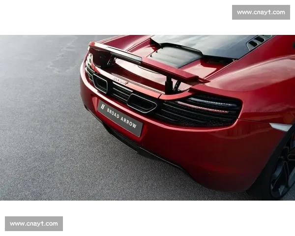 14 年后同一地点！迈凯伦双雄再陷碰撞，皮亚斯特里诺里斯重蹈巴顿汉密尔顿覆辙