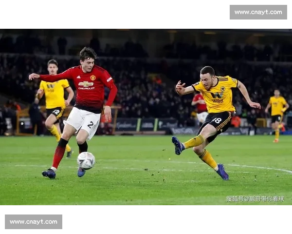 穆萨转会肥皂剧升级：诺丁汉森林中场猎物曝光，狼队虎视眈眈